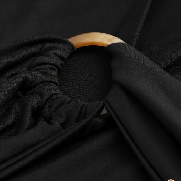 🥳 BLK RUCHED SHOULDER FRONT RING TOP SIZE XXL - Picture 3 of 4
